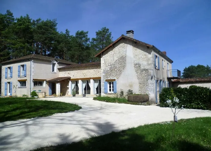 D'hotes Le Vignaud 3*